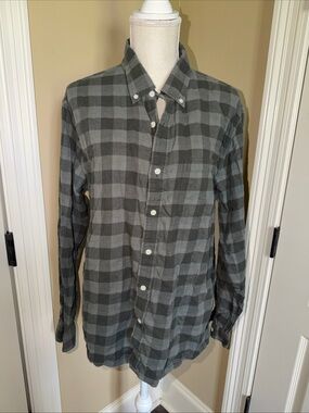 The Normal Brand Flannel Shirt Men's Size L Green Plaid Super Soft 100% Cotton